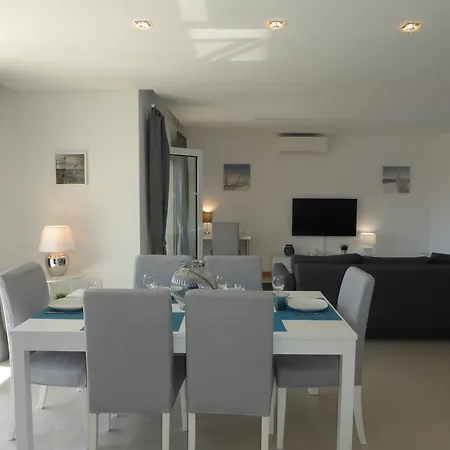 Lejlighed Garden Hill M - Shared Pool - 6 Guests - *