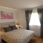 Garden Hill M - Shared Pool - 6 Guests - *
