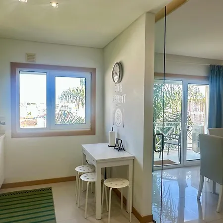Garden Hill M - Shared Pool - 6 Guests - *