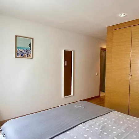 Garden Hill M - Shared Pool - 6 Guests - *