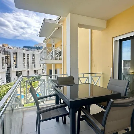 Garden Hill M - Shared Pool - 6 Guests -